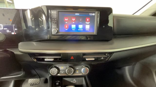 Used 2025 Nissan Kicks S FWD image 31