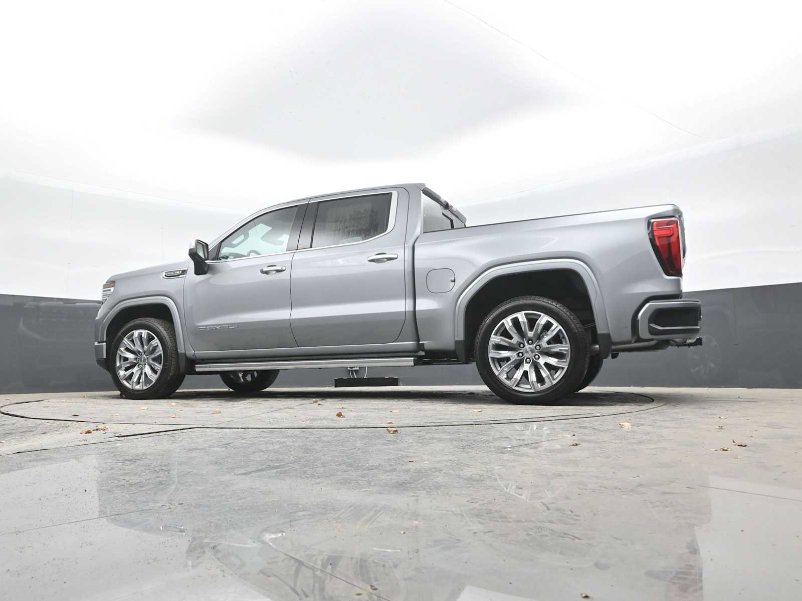 New 2026 GMC Sierra 1500 Denali w/ Denali Reserve Package image 34