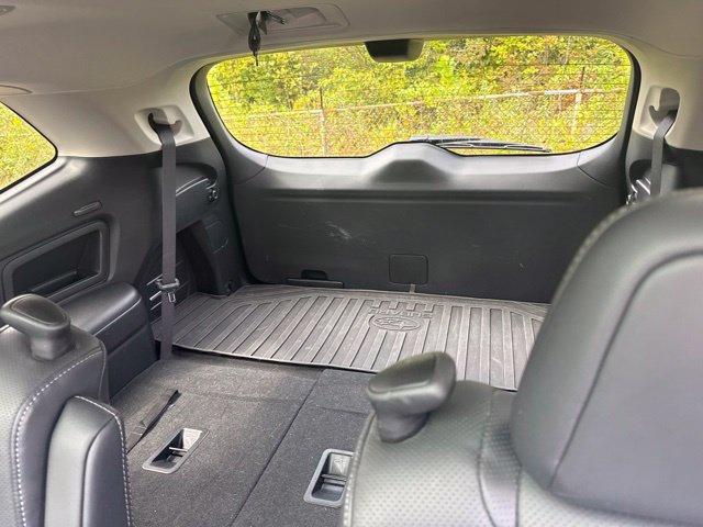 Used 2023 Subaru Ascent Touring AWD/4WD image 18