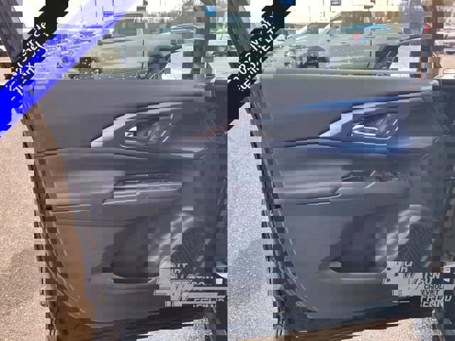 New 2026 Chevrolet Equinox EV LT image 11