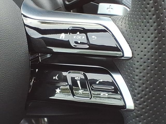 Certified 2025 Mercedes-Benz C 300 4MATIC Sedan image 11