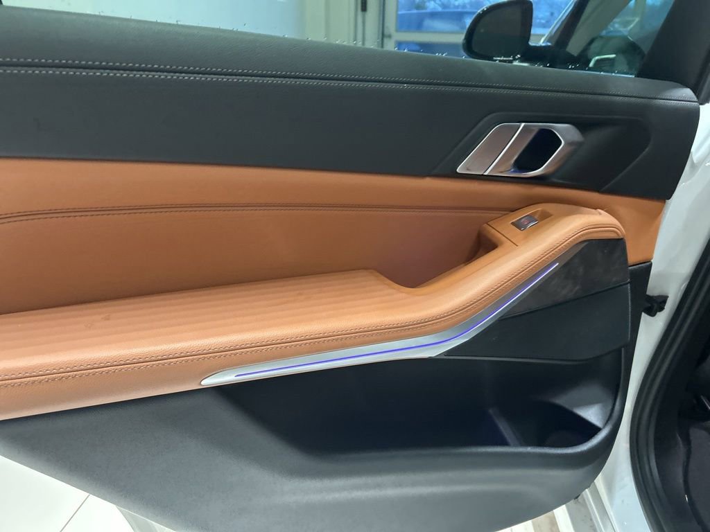 Used 2019 BMW X7 xDrive40i image 12