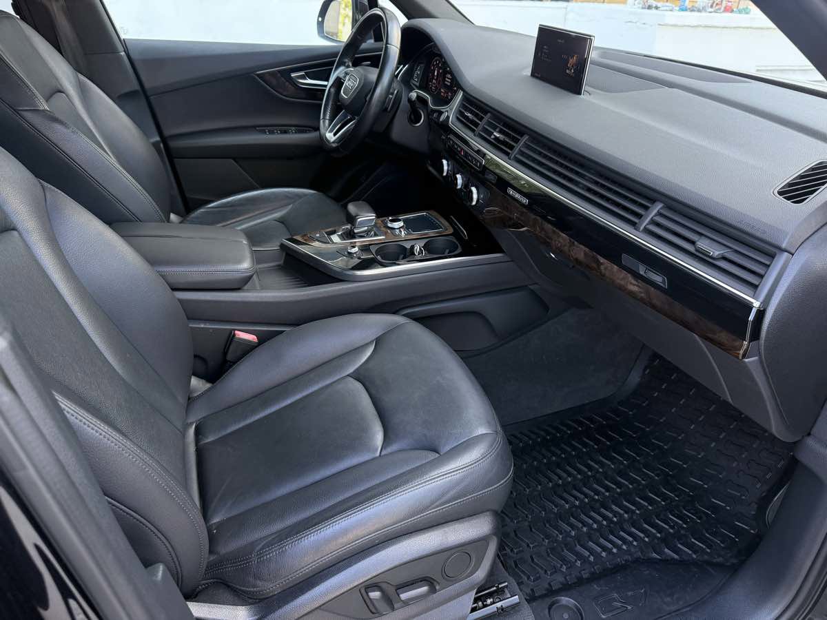 Used 2017 Audi Q7 3.0T Premium Plus AWD/4WD image 18