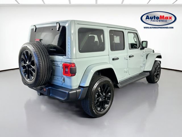 Used 2024 Jeep Wrangler Unlimited Sahara AWD/4WD image 2