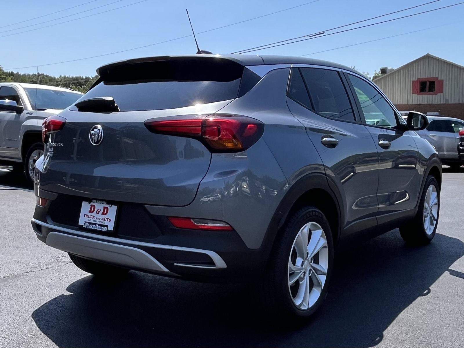 Used 2020 Buick Encore GX Preferred w/ Cold Weather Comfort Package AWD/4WD image 2