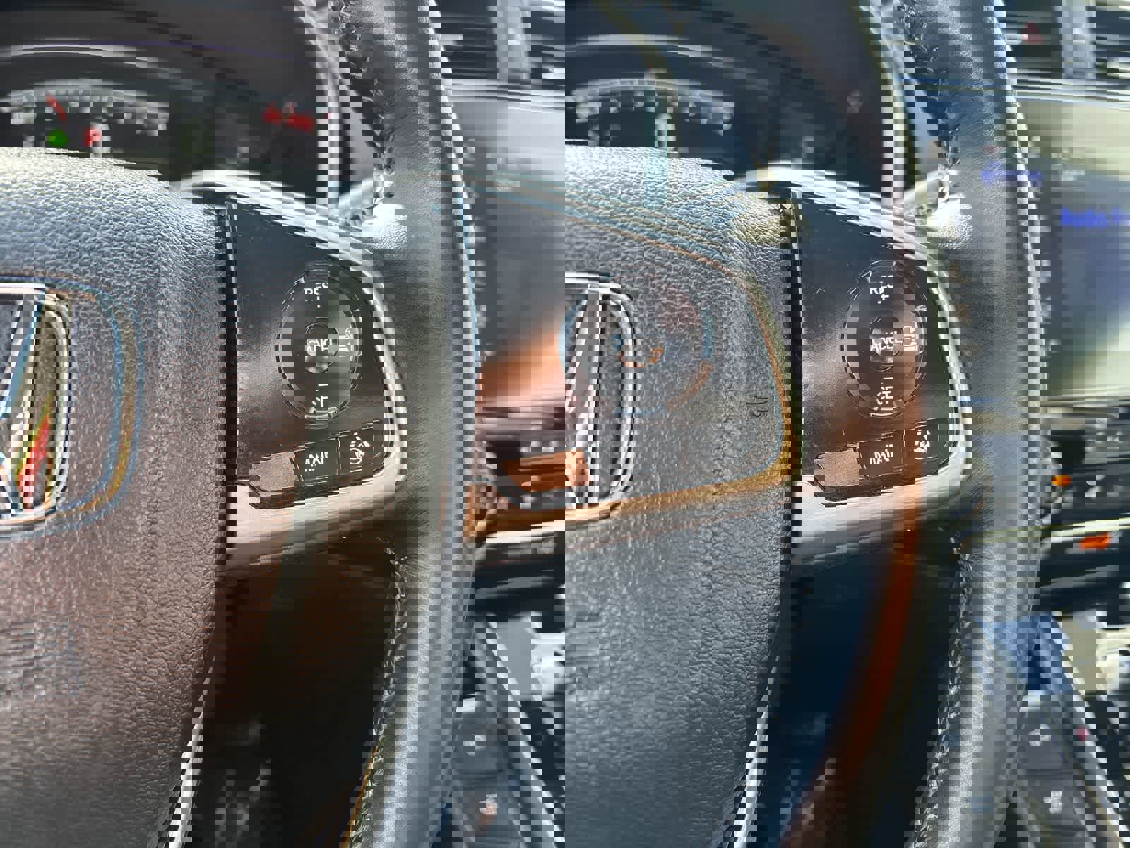 Used 2018 Honda CR-V Touring image 13