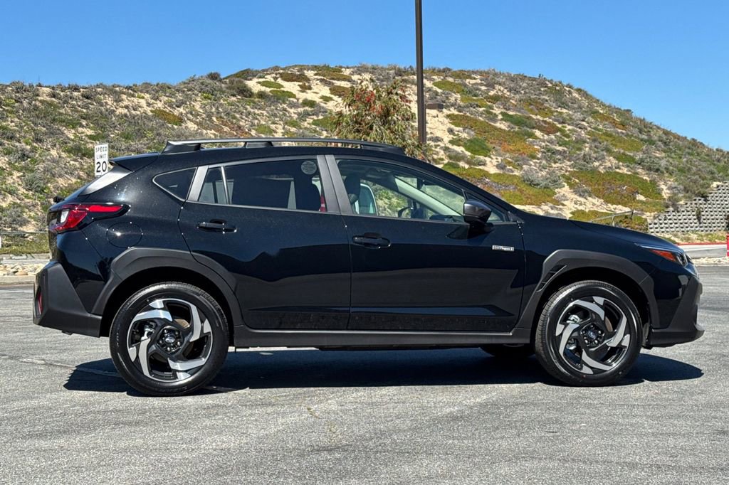 New 2026 Subaru Crosstrek 2.5i Limited w/ Crosstrek Mirror Package image 3