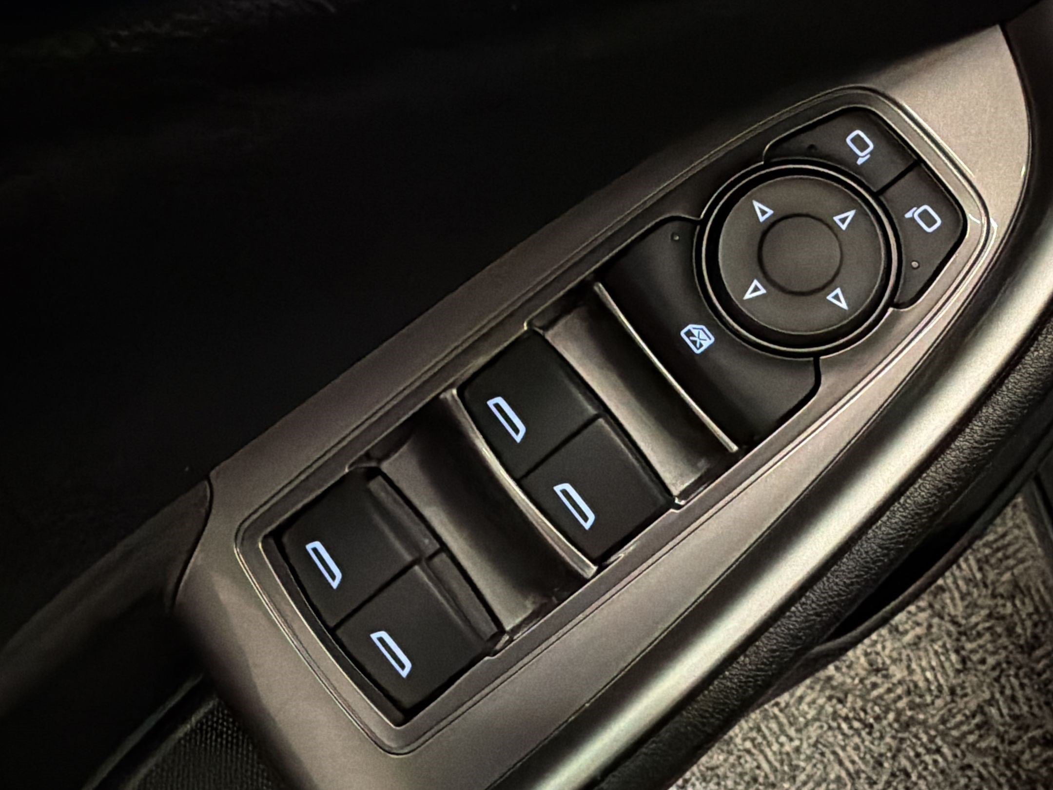 Used 2020 Chevrolet Malibu LS FWD image 13