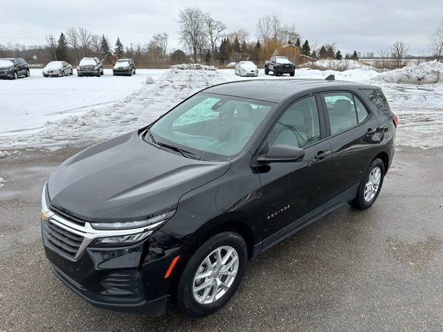 Certified 2024 Chevrolet Equinox LS w/ Driver Confidence II Package image 25