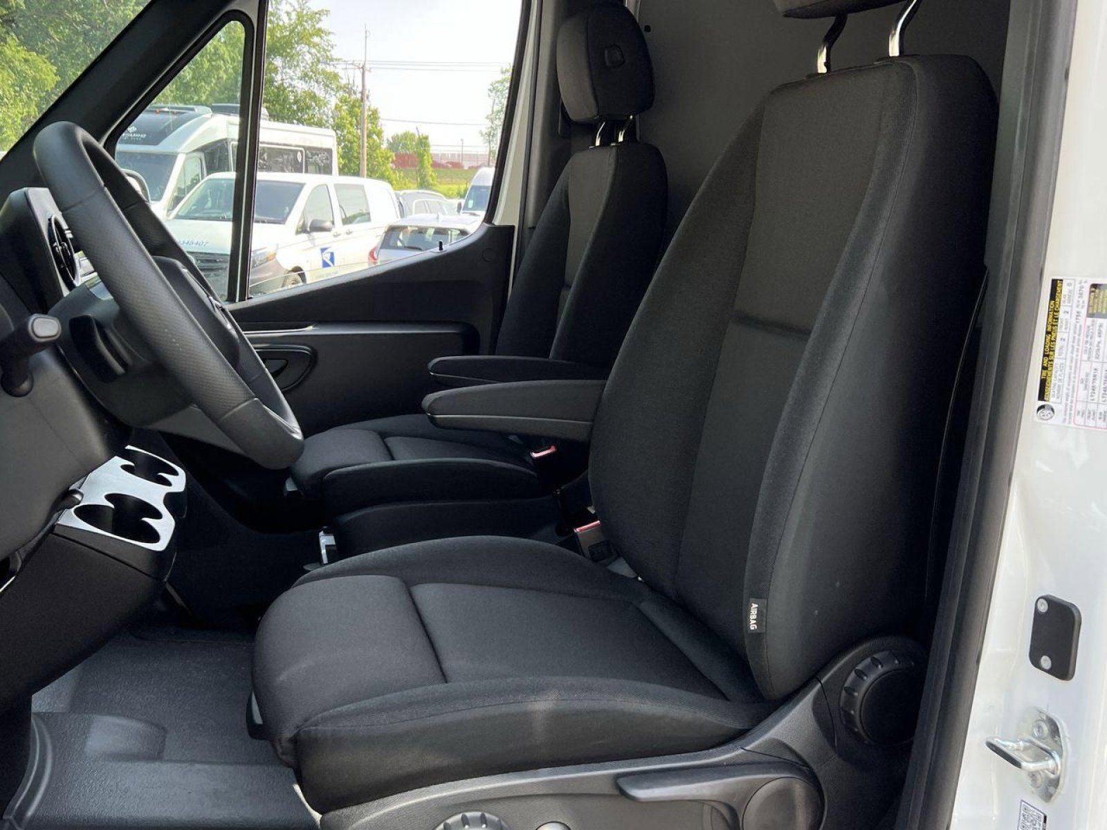 New 2025 Mercedes-Benz Sprinter 2500 image 11