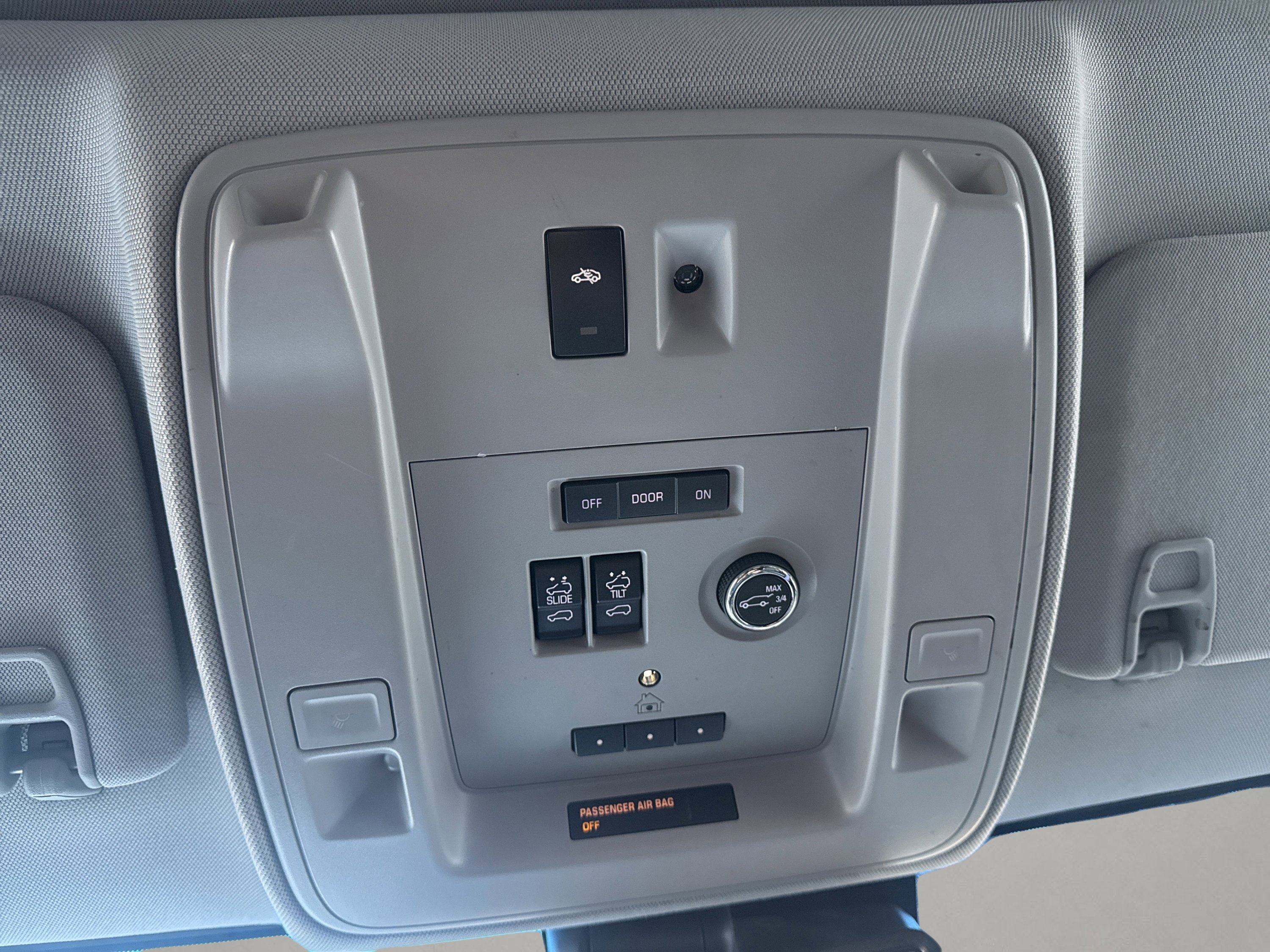 Used 2018 GMC Yukon XL Denali w/ Denali Ultimate Package image 29