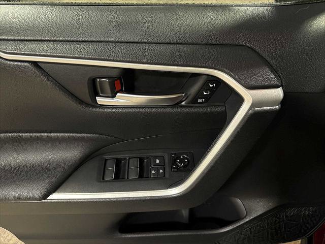 Certified 2021 Toyota RAV4 XLE Premium image 22