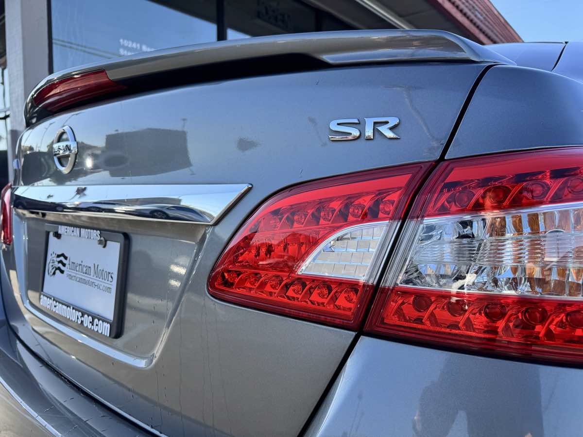 Used 2015 Nissan Sentra SR FWD image 17