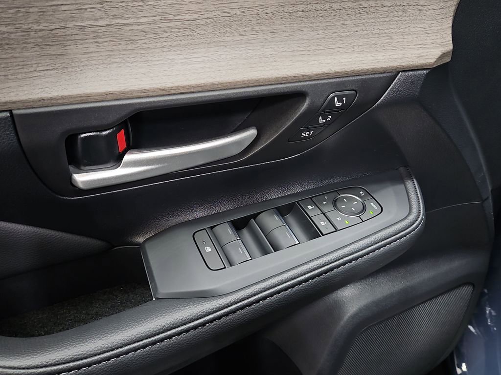 New 2026 Toyota Grand Highlander AWD Hybrid image 14