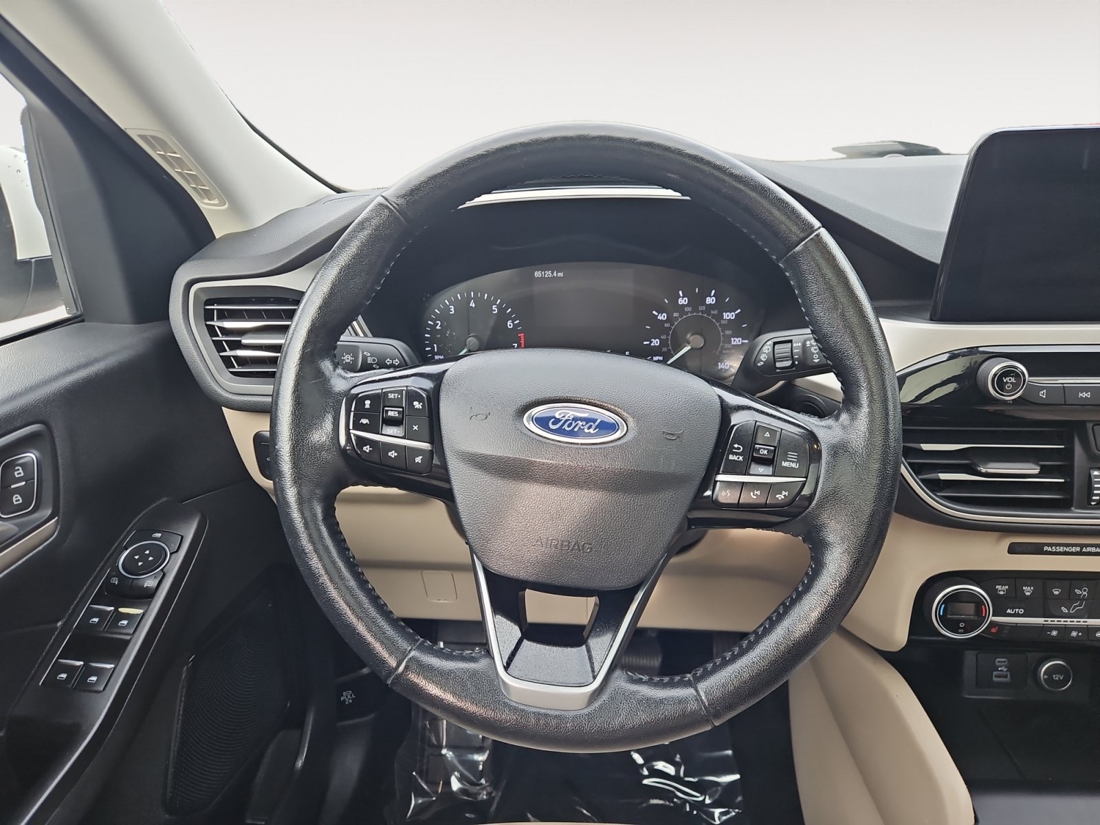 Used 2021 Ford Escape SEL AWD/4WD image 12