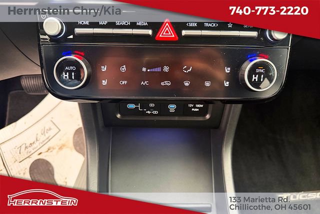 Used 2025 Hyundai Tucson Limited AWD/4WD image 20
