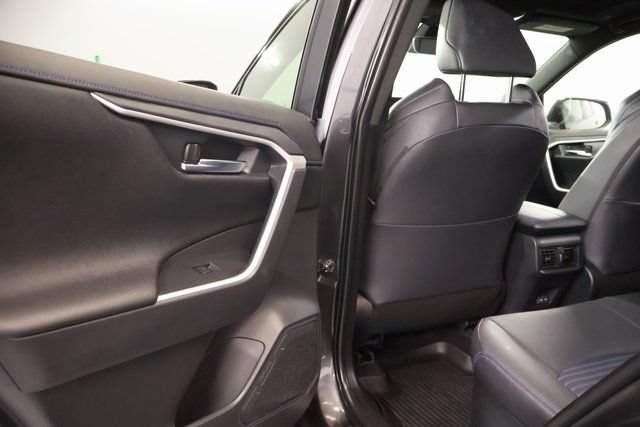 Certified 2024 Toyota RAV4 XSE w/ Advanced Technology Package AWD/4WD image 30