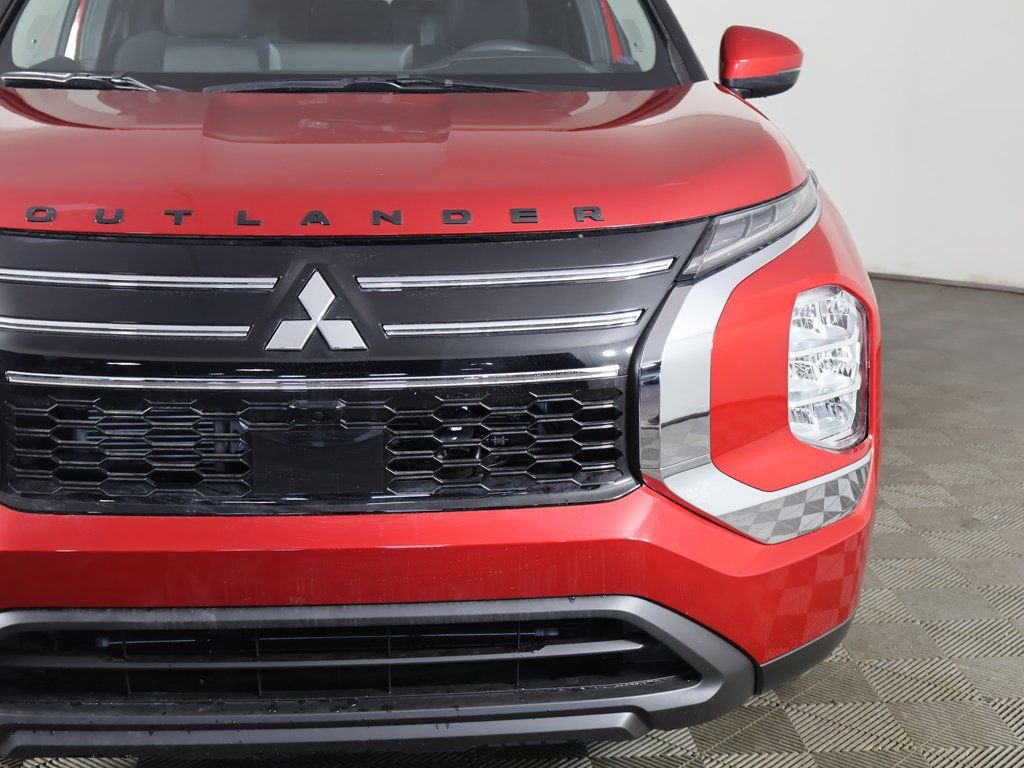 New 2026 Mitsubishi Outlander ES FWD image 16