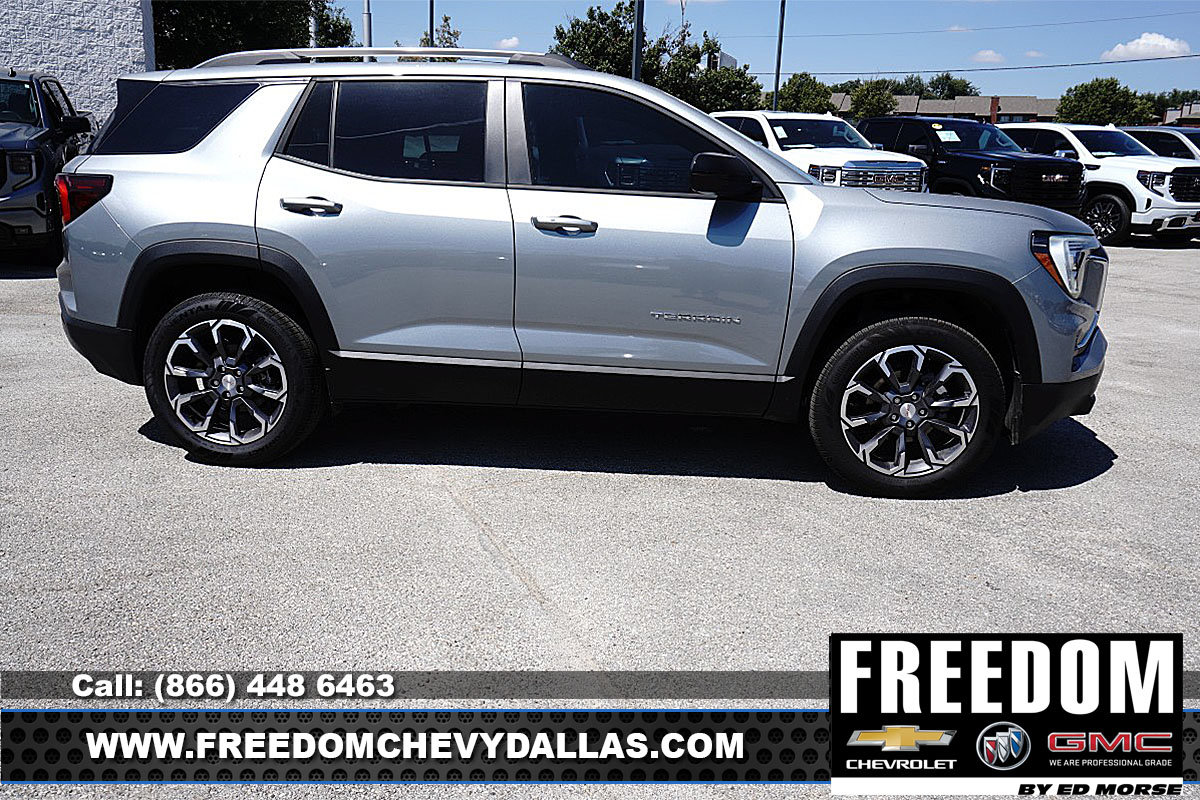 New 2026 GMC Terrain Elevation FWD image 8