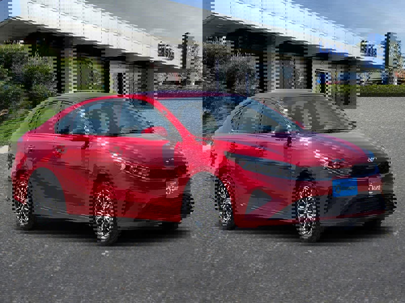 Used 2023 Kia Forte LXS w/ LXS Technology Package image 9