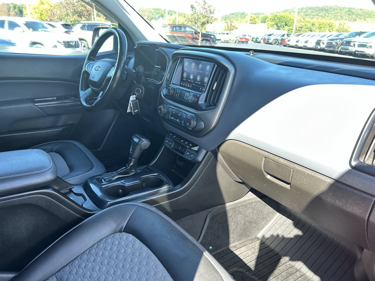 Used 2019 Chevrolet Colorado Z71 AWD/4WD image 17