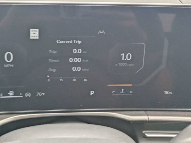 New 2026 Kia Carnival EX FWD image 30