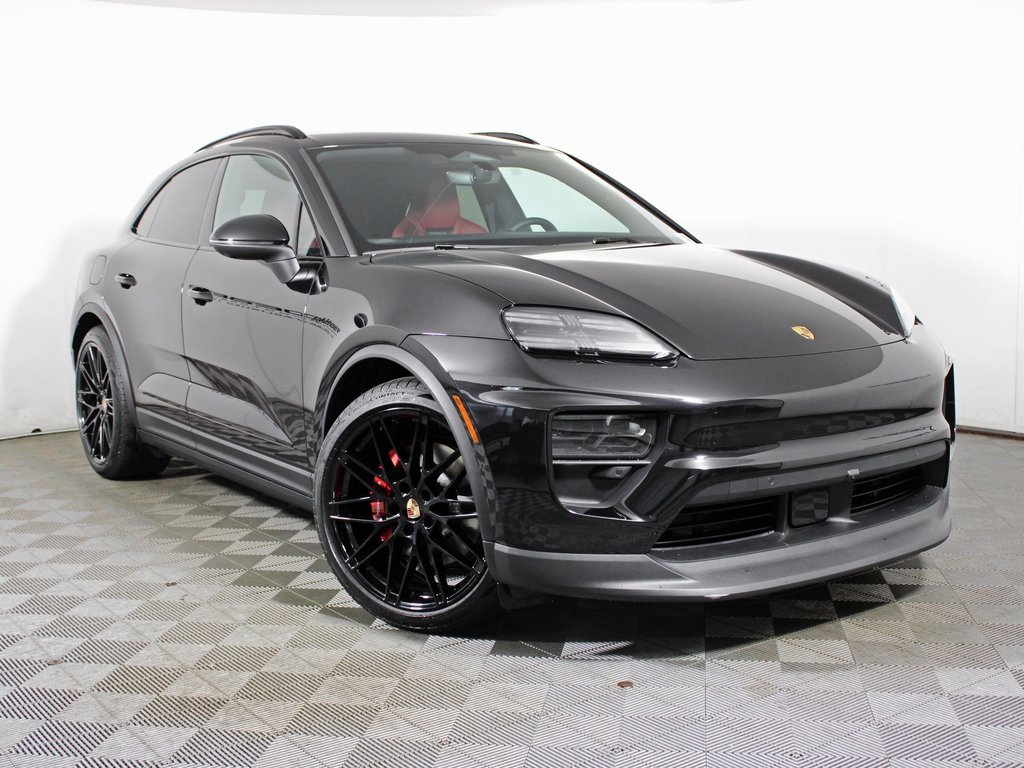 Certified 2025 Porsche Macan 4S Electric image 9