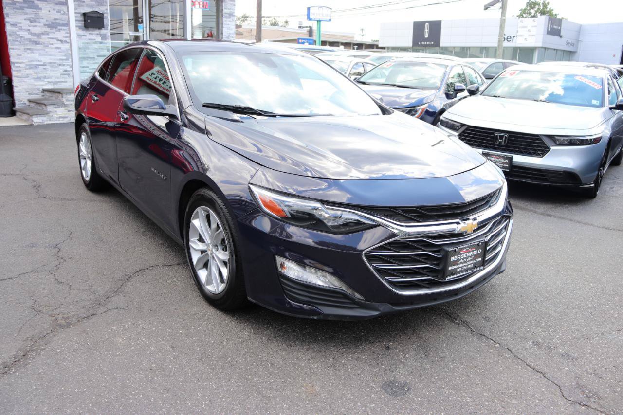Used 2025 Chevrolet Malibu LT FWD image 7