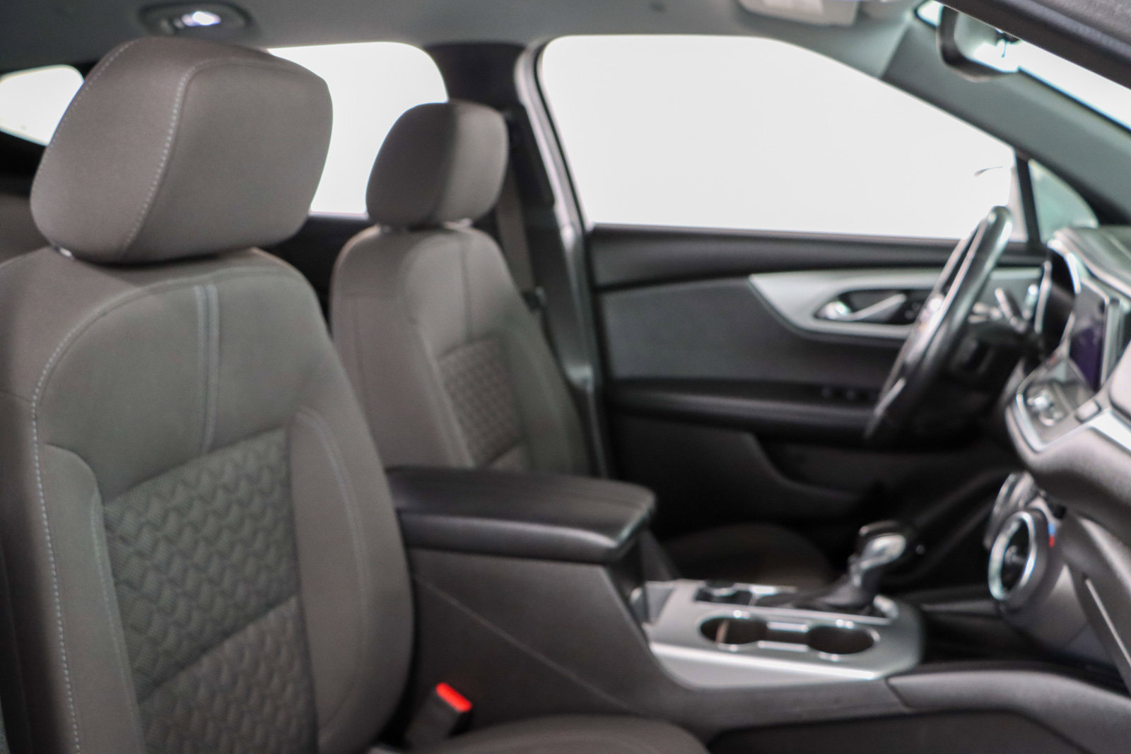 Used 2019 Chevrolet Blazer LT image 26