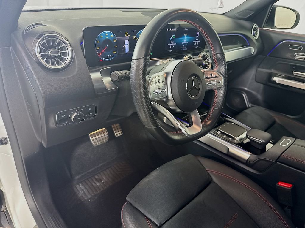 Used 2021 Mercedes-Benz GLB 250 image 9