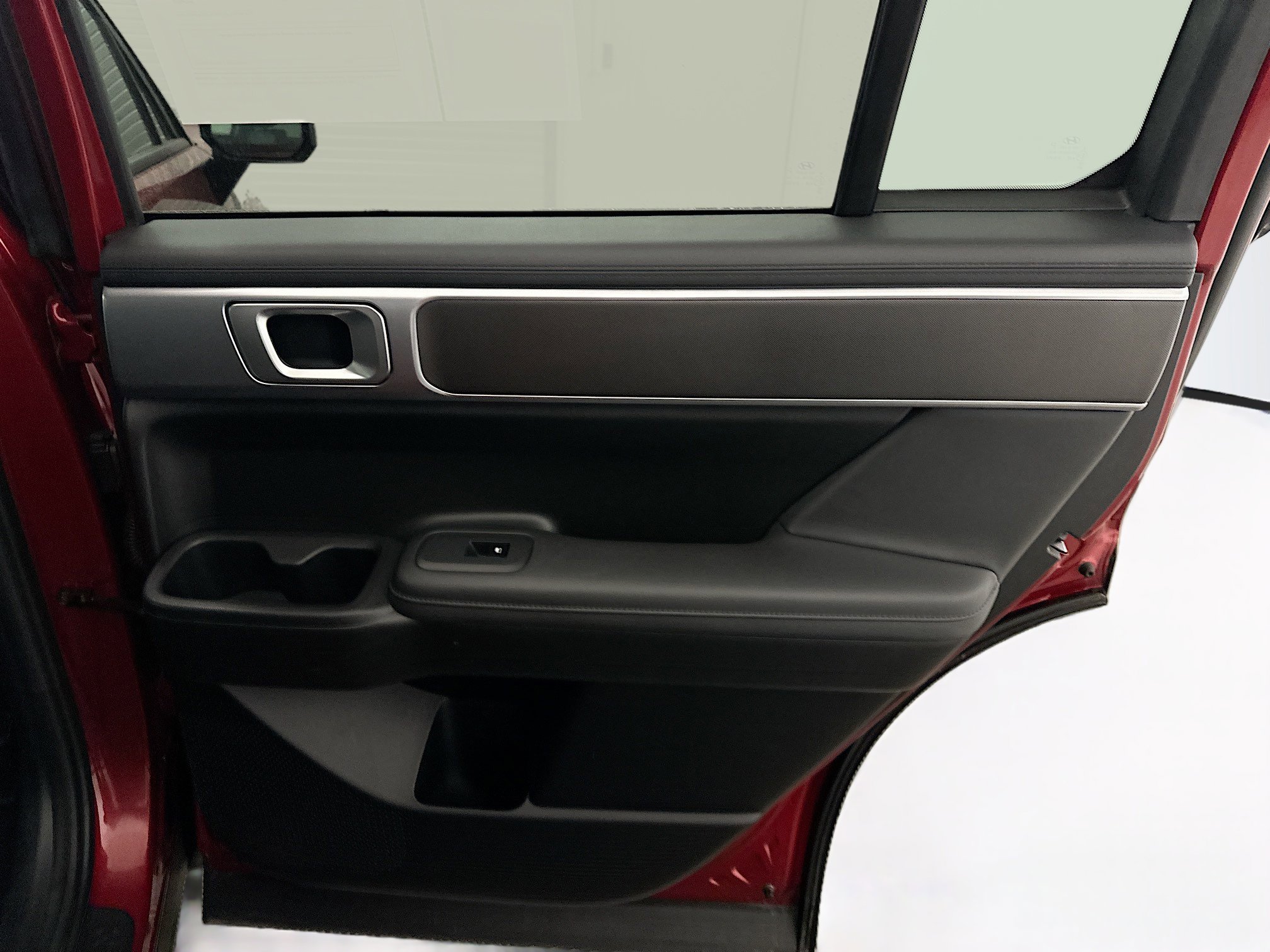 Used 2025 Hyundai Santa Fe SEL image 32