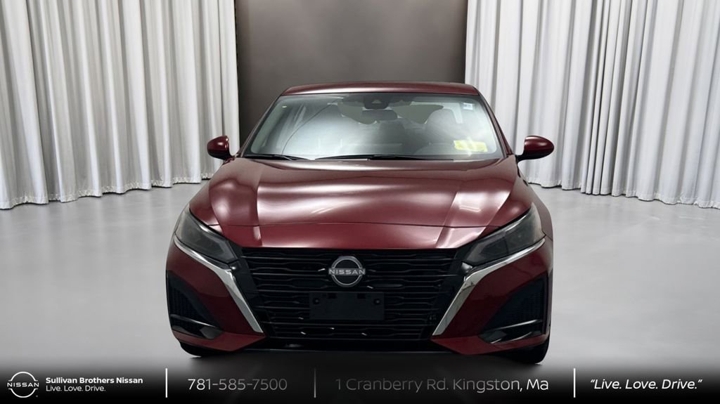 New 2025 Nissan Altima 2.5 SL image 2