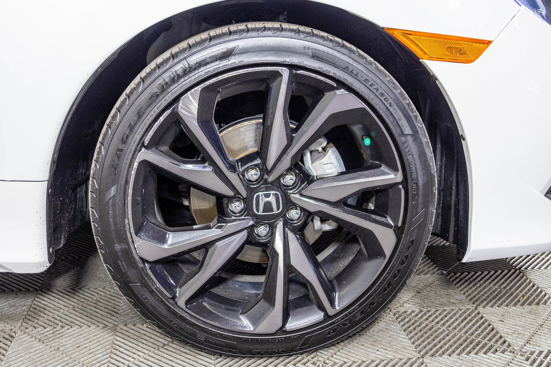 Used 2020 Honda Civic Sport image 48