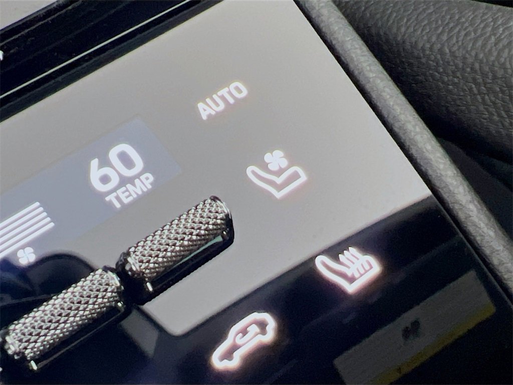 New 2026 Porsche Cayenne S image 19