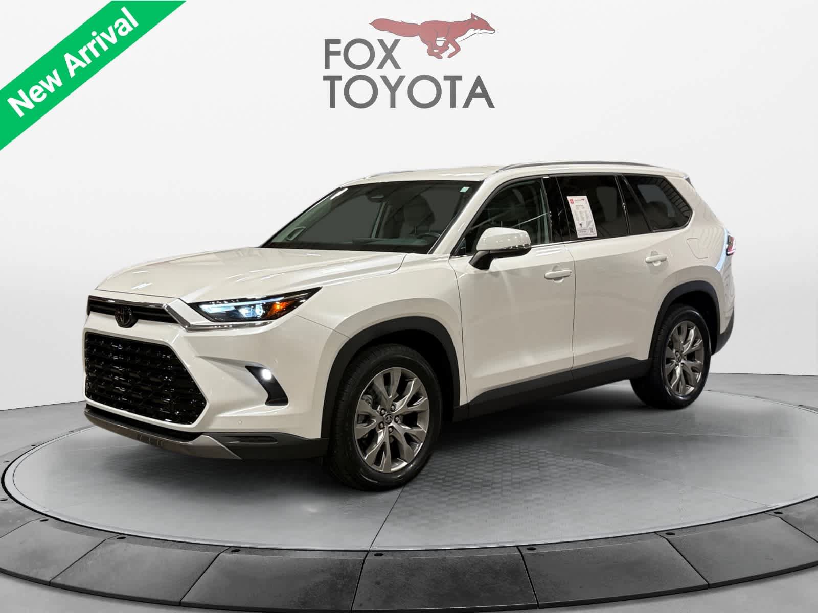 Used 2025 Toyota Grand Highlander AWD image 1