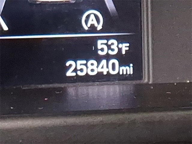 Used 2023 Hyundai Elantra SE w/ Preferred Accessory Package image 22