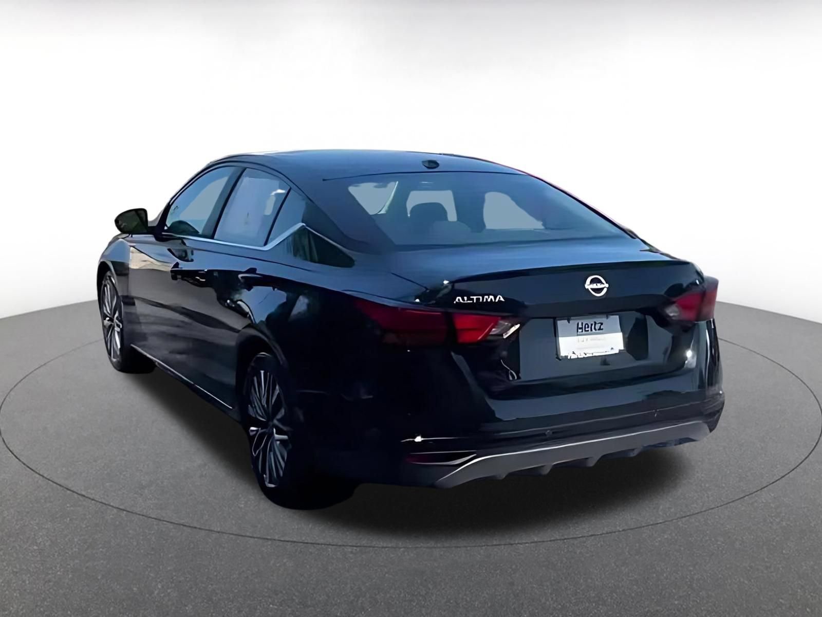 Used 2026 Nissan Altima 2.5 SV FWD image 8