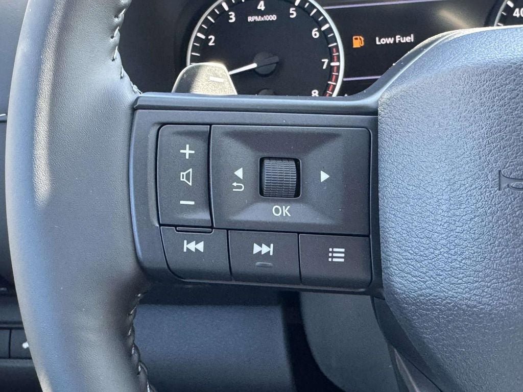 New 2026 Nissan Pathfinder SV AWD/4WD image 25