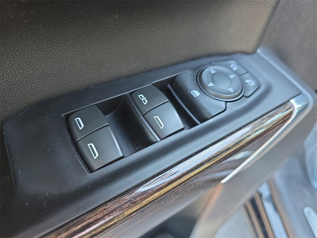 Used 2020 GMC Sierra 1500 SLE w/ SLE Value Package image 18