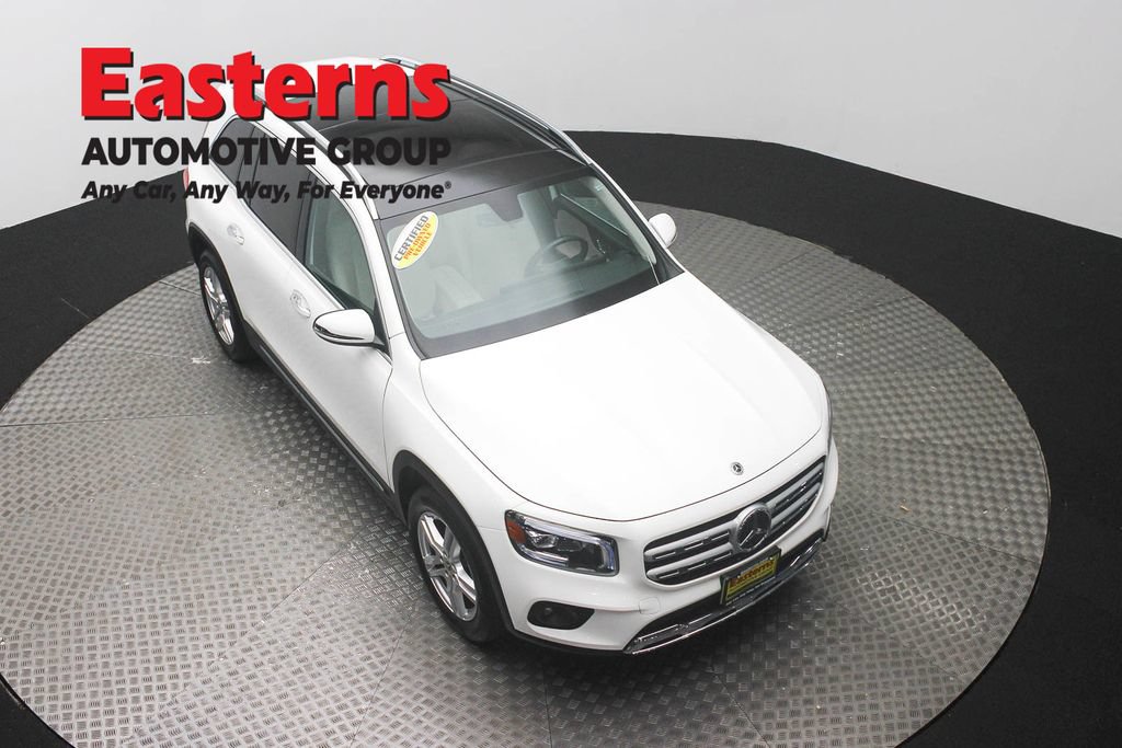 Used 2021 Mercedes-Benz GLB 250 4MATIC image 3