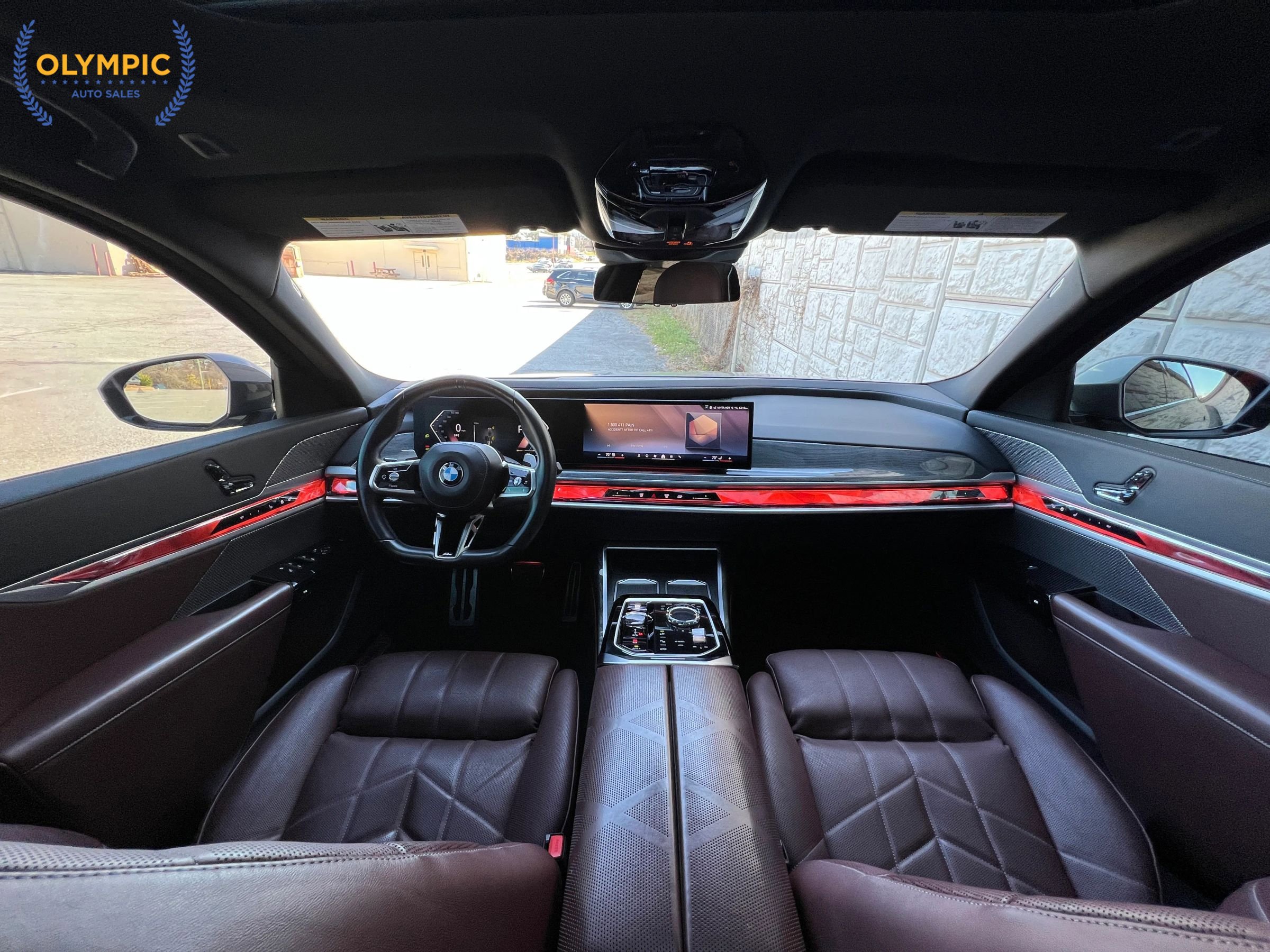 Used 2023 BMW 740i image 21
