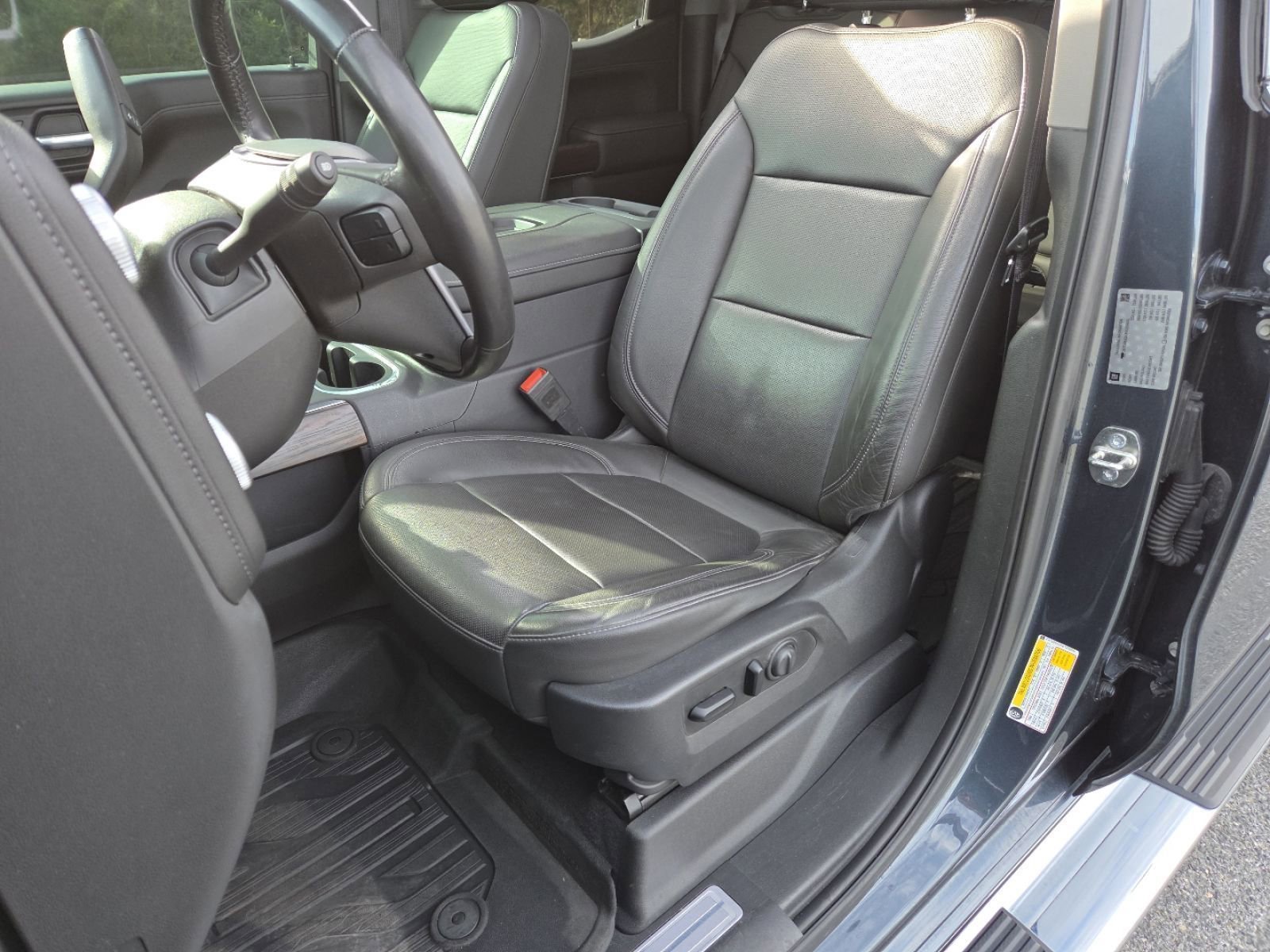 Used 2019 GMC Sierra 1500 SLT w/ SLT Premium Plus Package image 33