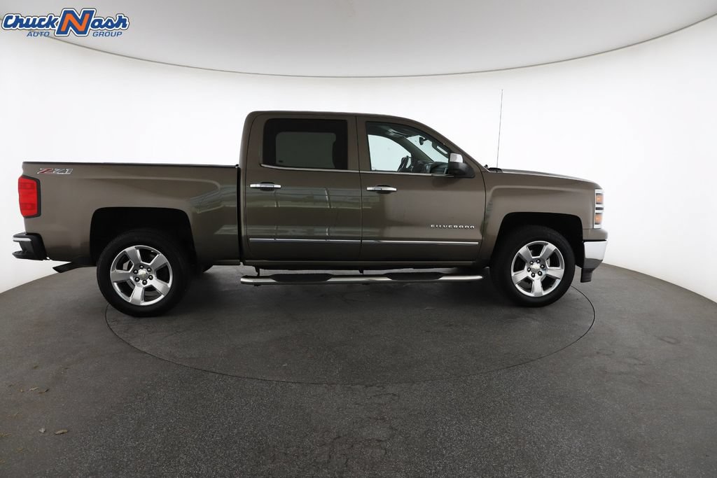 Used 2015 Chevrolet Silverado 1500 LTZ Z71 w/ LTZ Plus Package AWD/4WD image 14