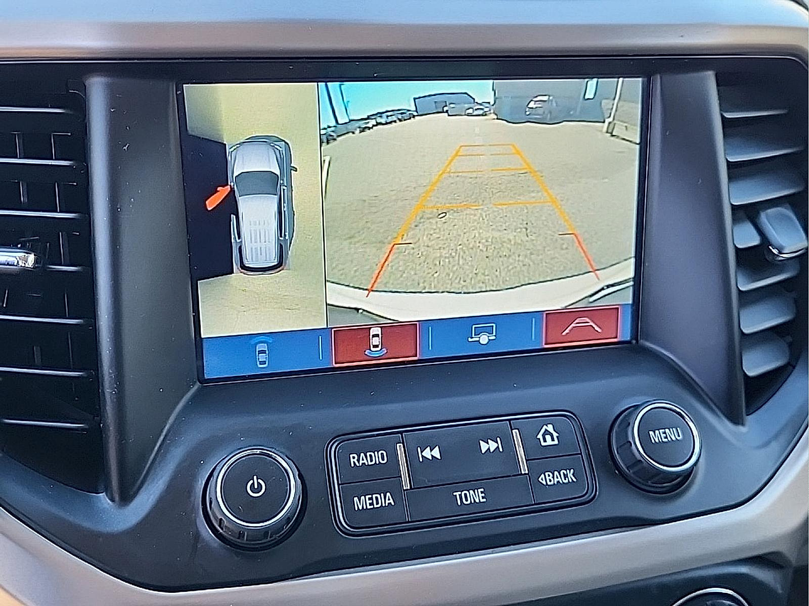 Used 2019 GMC Acadia Denali w/ Technology Package AWD/4WD image 25