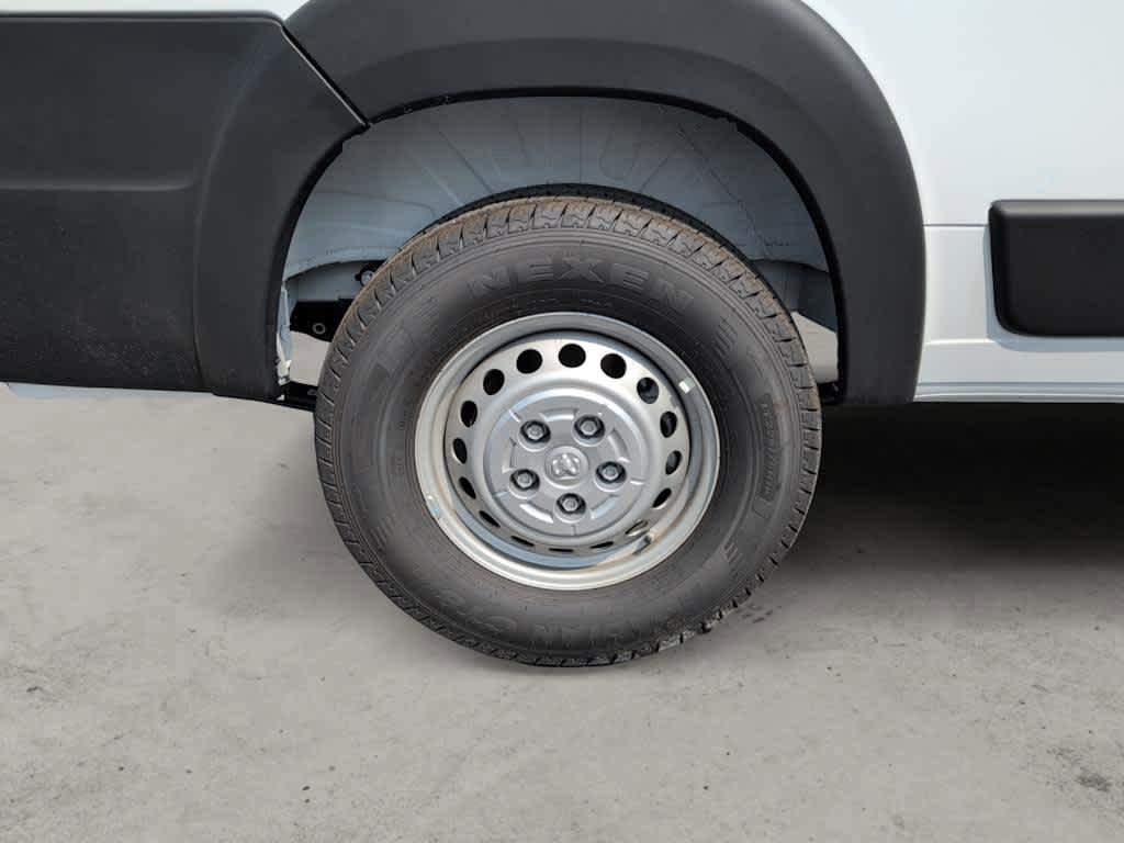 Used 2025 RAM ProMaster 2500 w/ Convenience Group image 35