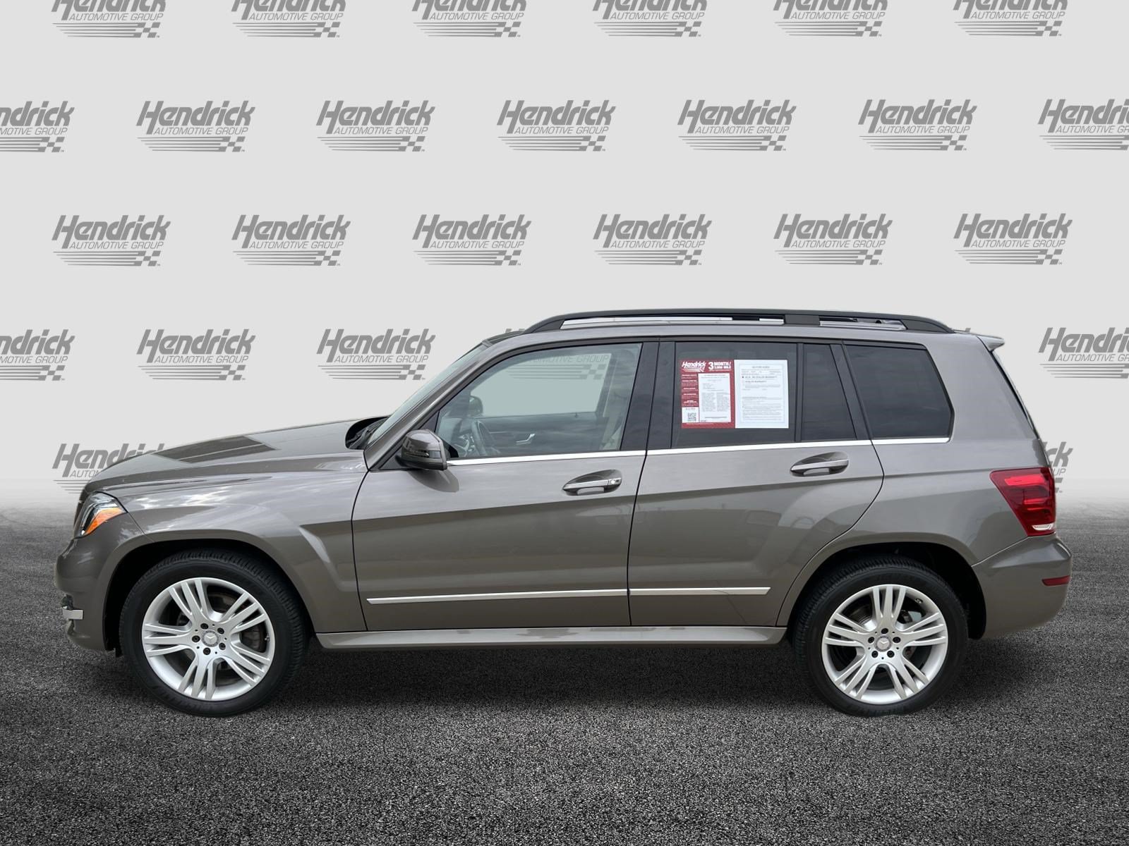 Used 2015 Mercedes-Benz GLK 250 BlueTEC 4MATIC image 6