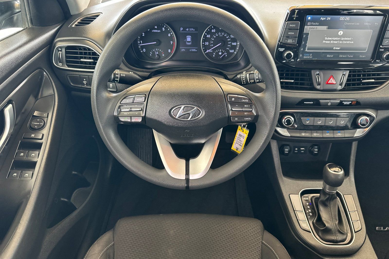 Used 2020 Hyundai Elantra GT FWD image 14