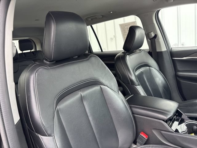 Used 2021 Jeep Grand Cherokee L Limited AWD/4WD image 23