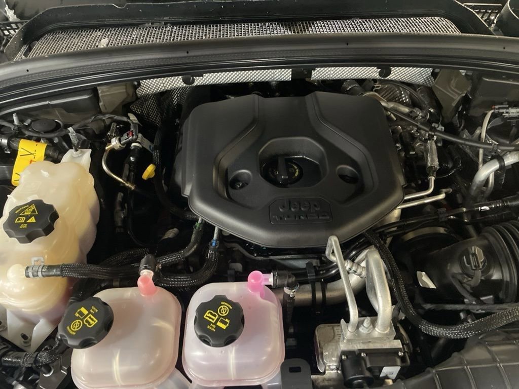 Used 2022 Jeep Grand Cherokee Limited 4xe image 36