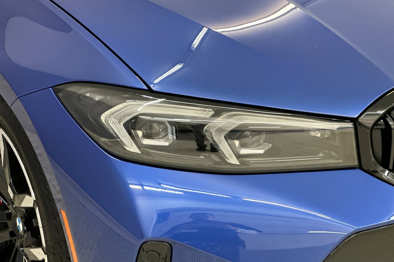 New 2026 BMW 330i Sedan w/ M Sport Package image 10